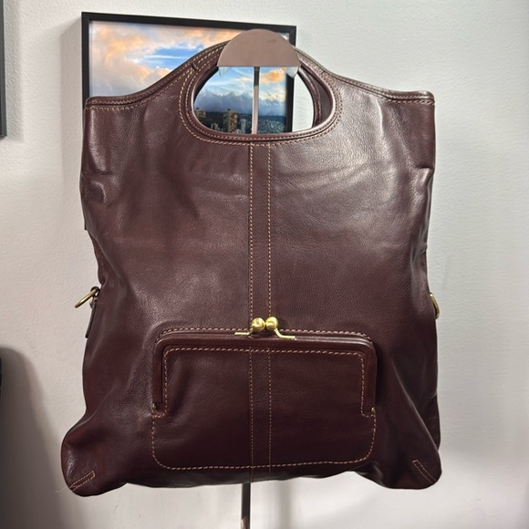 Coach Handbags - Coach Brown Leather Crossbody Bag